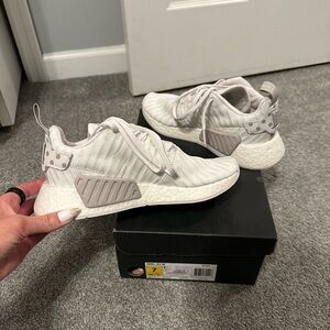 Adidas NMD women’s 7